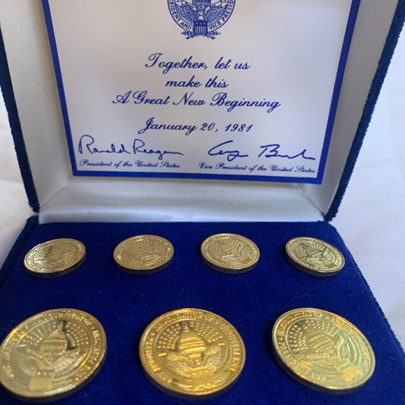 1980 Ronald Reagan Presidential Inaugural; U.S. Presidential Seal blazer button - Picture 3 of 12